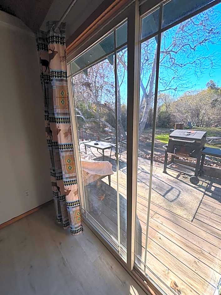 Sequoia River Front Cabins