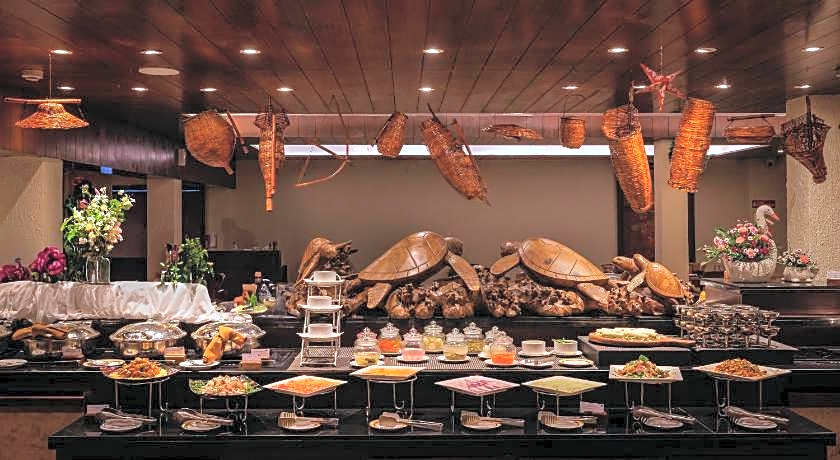 Gokulam Grand Turtle on the Beach Resort and Spa