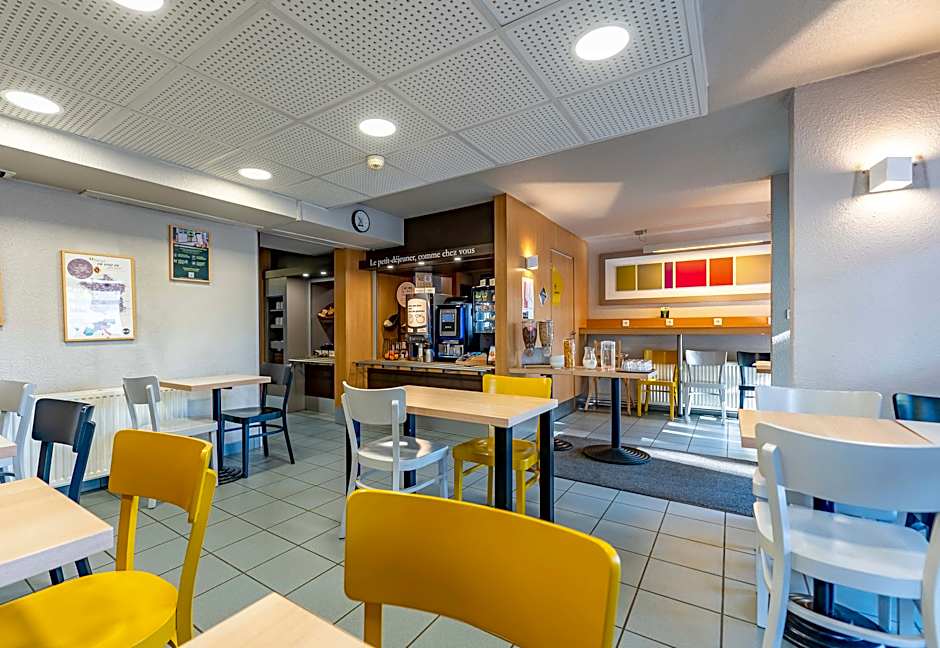 B&B Hotel Saint Etienne - La Terrasse