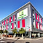 Holiday Inn London Luton Airport By IHG