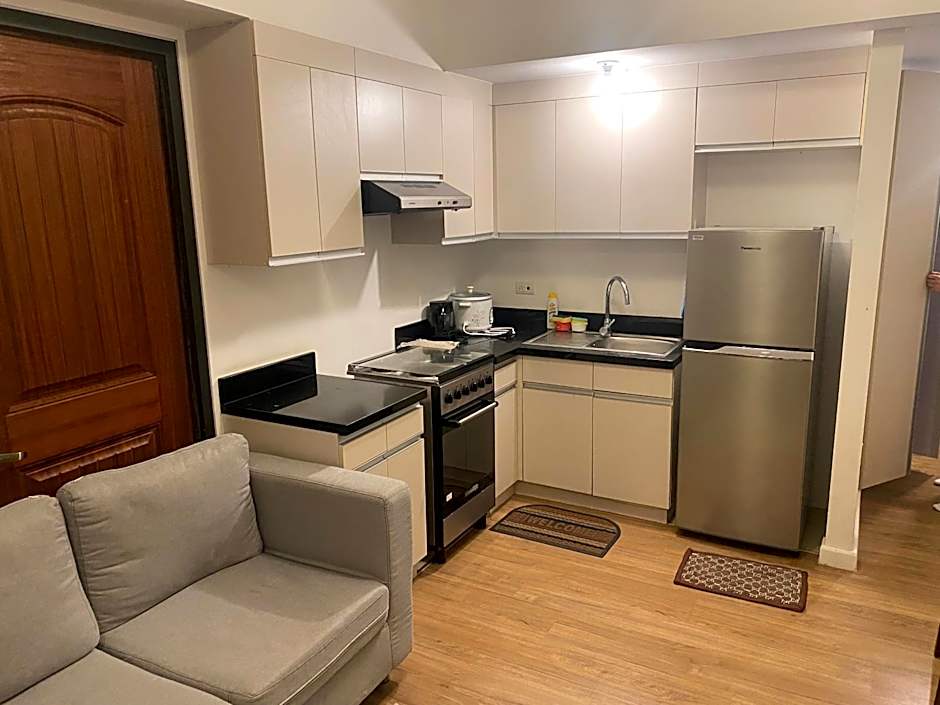 Abreeza chills place T2-2720