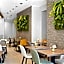 Leonardo Hotel Salzburg City Center