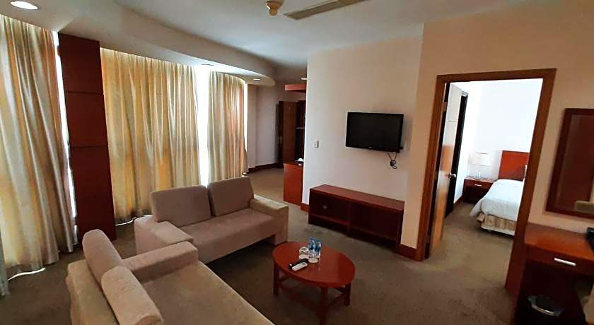 River Hotel Ha Tien