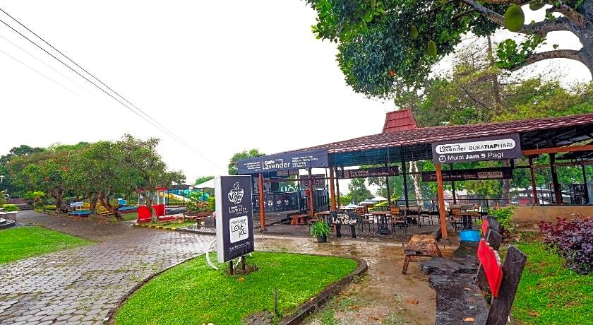 OYO 1808 New Bandungan Indah