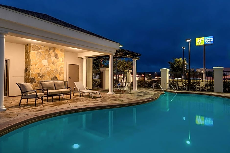 Holiday Inn Express Hotel & Suites McAlester By IHG