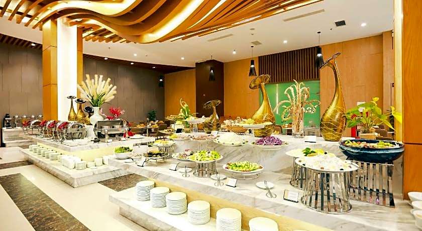 Muong Thanh Luxury Nhat Le Hotel