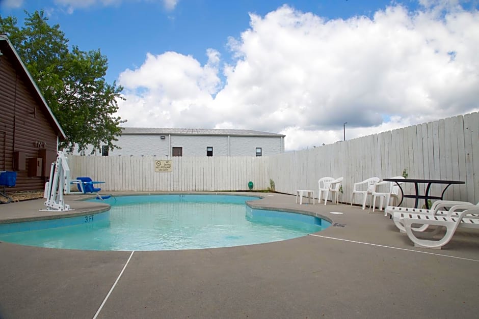 Super 8 by Wyndham Christiansburg