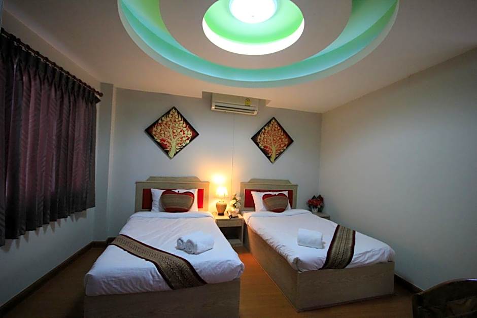 Home Place Hotel
