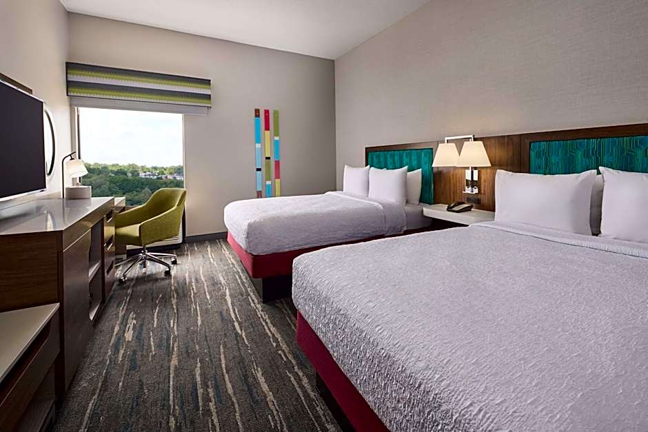 Hampton Inn By Hilton Massillon