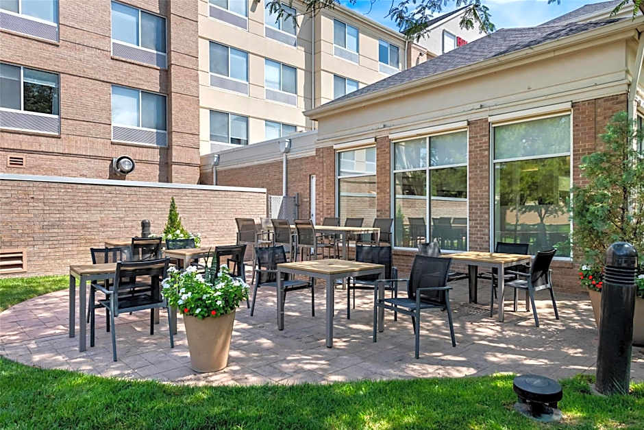 Hilton Garden Inn Overland Park