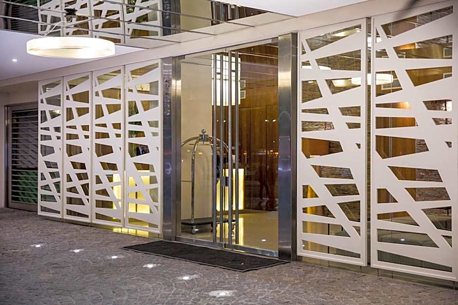Howard Johnson Plaza Buenos Aires