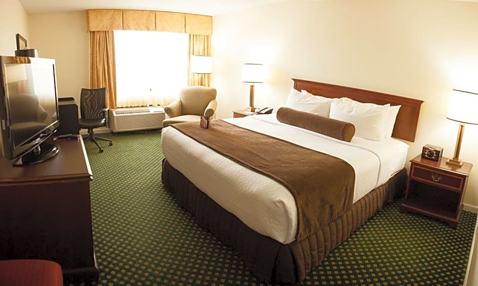 Crowne Plaza Hotel Hickory