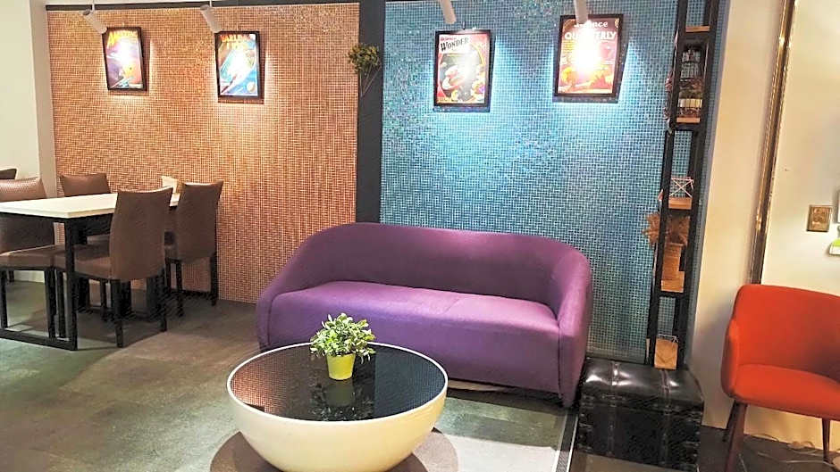 CHECK inn Express New Taipei Tamsui