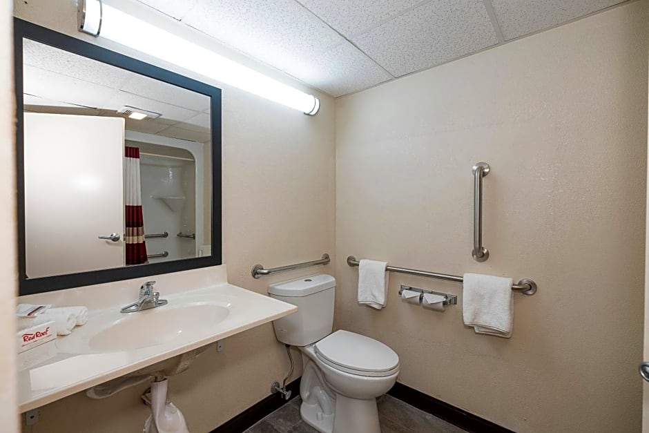 Red Roof Inn Carlisle