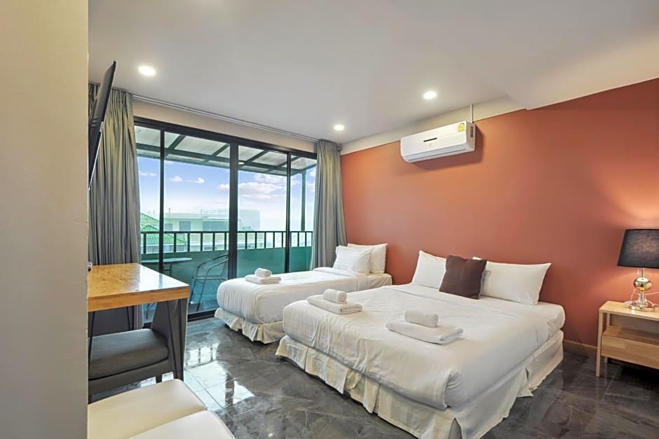 Ployburi Boutique Hotel