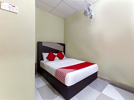 Hotel O Bamboo Inn