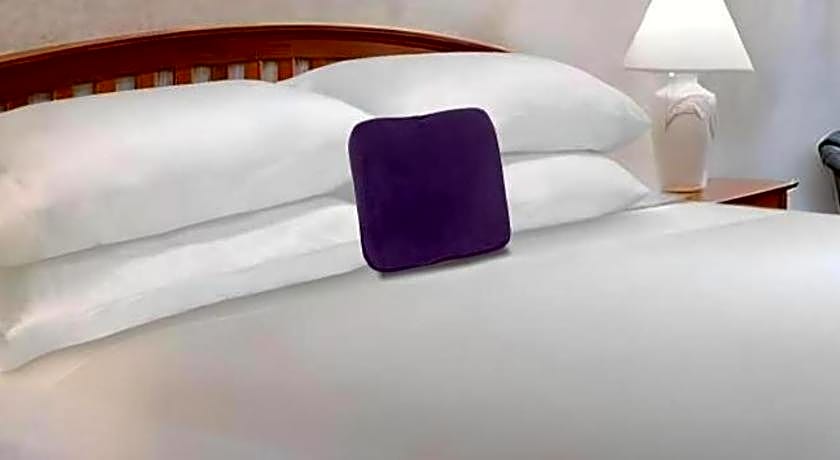 Knights Inn Ferguson