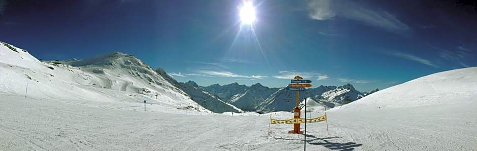 Hotel Au Bon Accueil