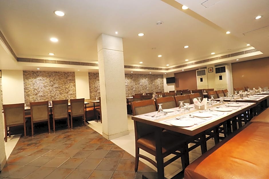 HOTEL RAJHANS REGENT, BHOPAL