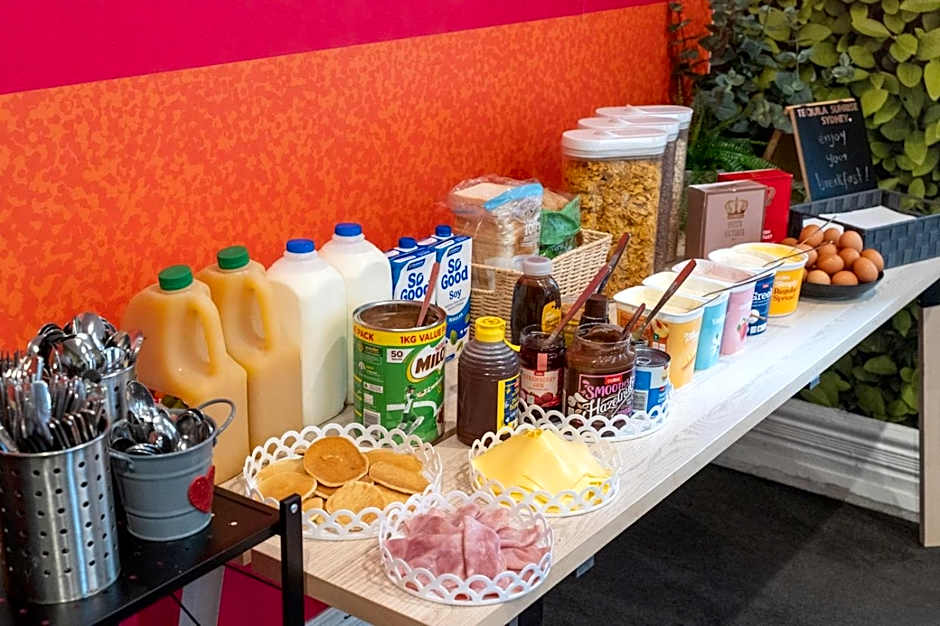 Tequila Sunrise Hostel Sydney