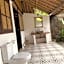 Flower Bud Bungalow Balangan