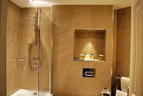 Classic Double or Twin Room (2 Twin Beds)