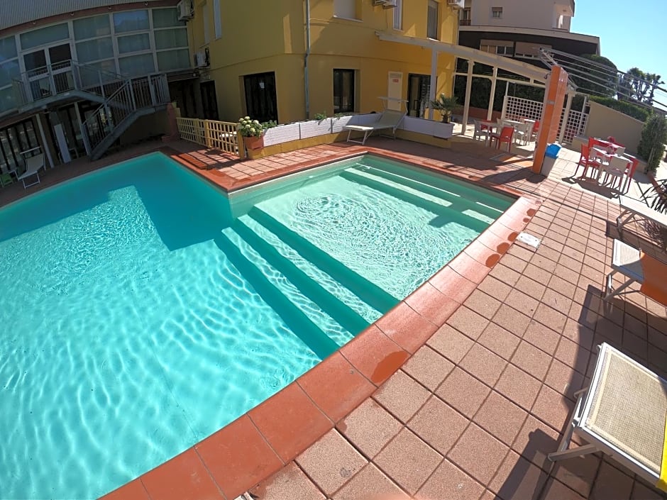 Hotel Reno