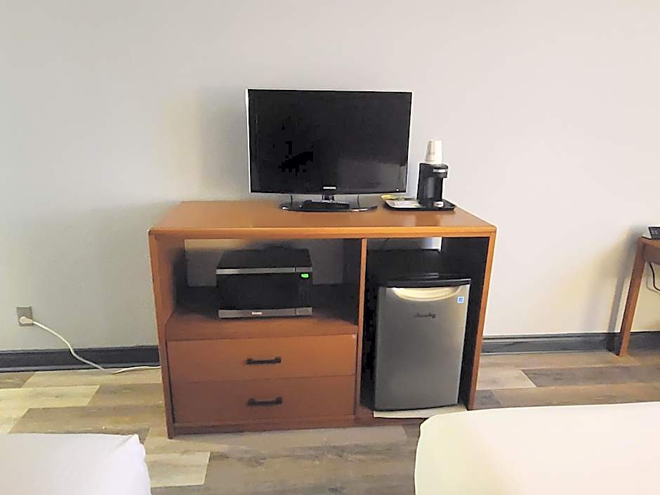 Travelodge by Wyndham Barrie