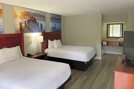 2 Double Beds Non-Smoking
