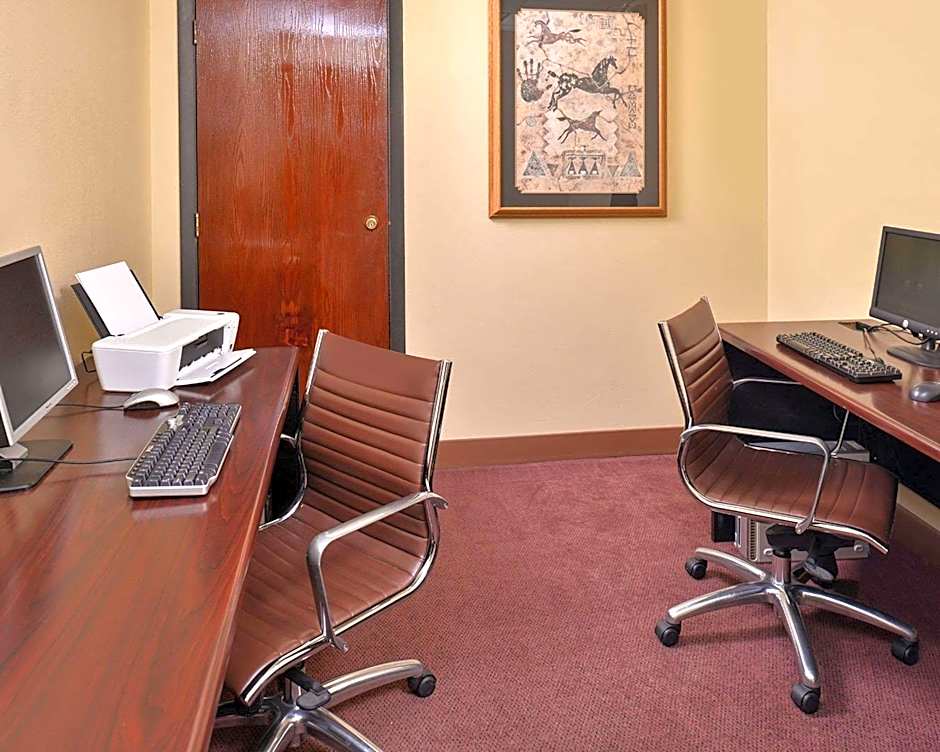 Quality Inn Oklahoma City Airport – Oklahoma City, OK