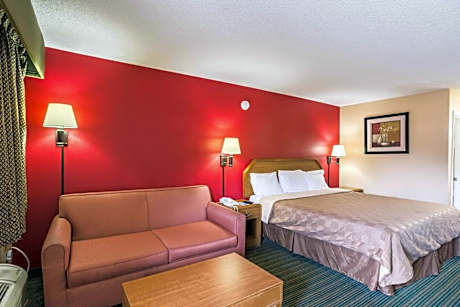 1 King Bed, Smoking