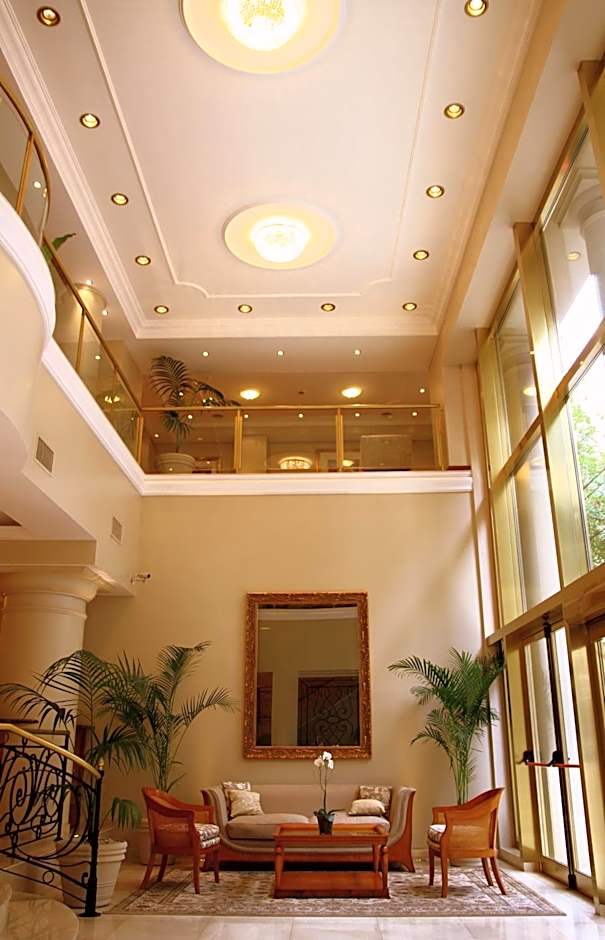 Hotel Intersur Recoleta