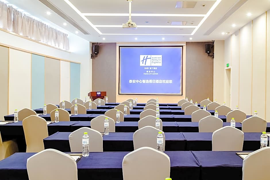 Holiday Inn Express Taian City Center By IHG