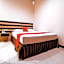 Reddoorz Plus near Makassar Town Square