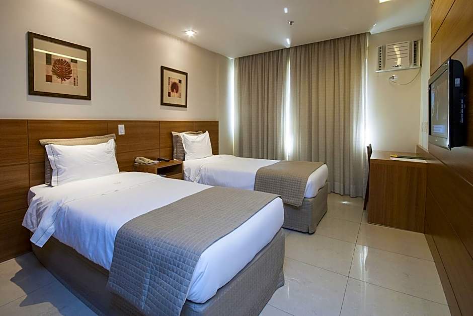 Américas Granada Hotel