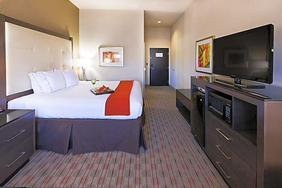 Holiday Inn Express Frisco Legacy Park Area By IHG