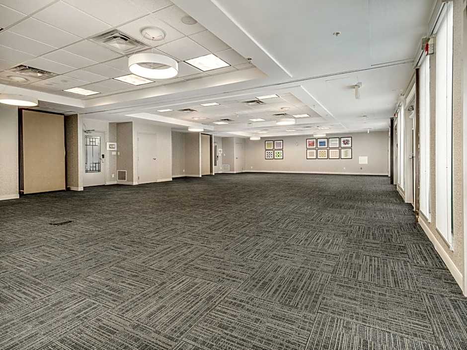 Holiday Inn Express Hotel & Suites Medicine Hat Transcanada Hwy 1 By IHG