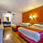 Super 8 by Wyndham Santa Rosa North