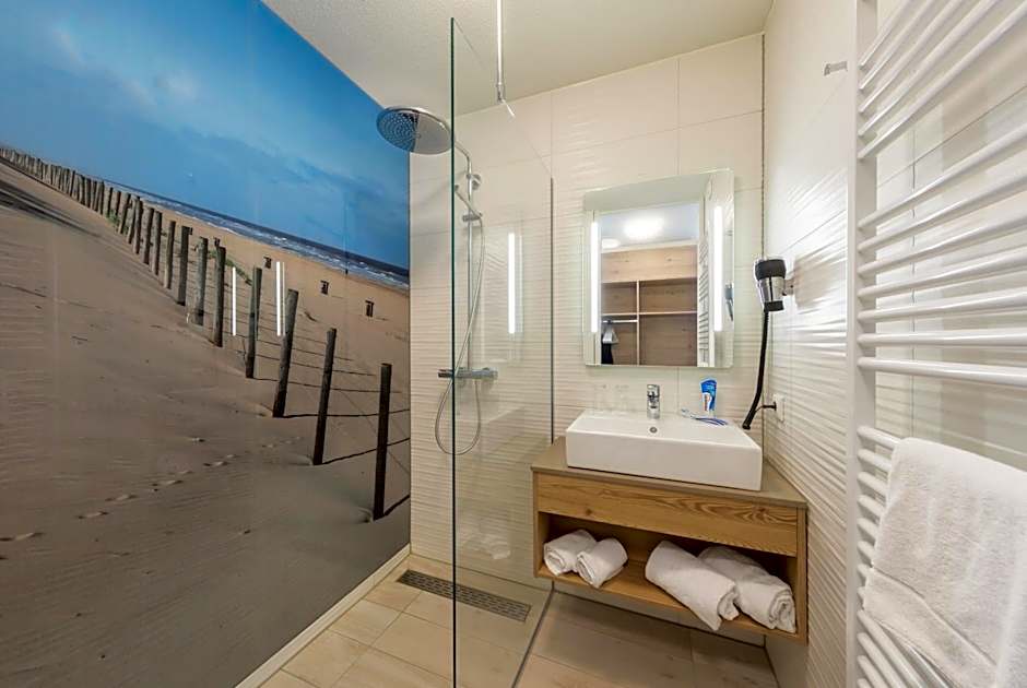 Beachhotel Zandvoort by Center Parcs