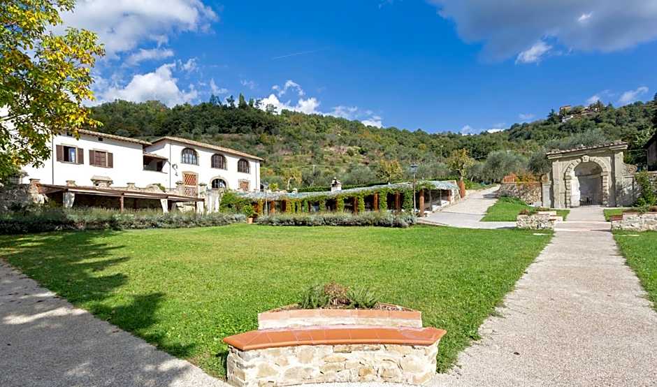 ISA-Farmhouse with swimming-pool in Chianti-area in the middle of Tuscan nature