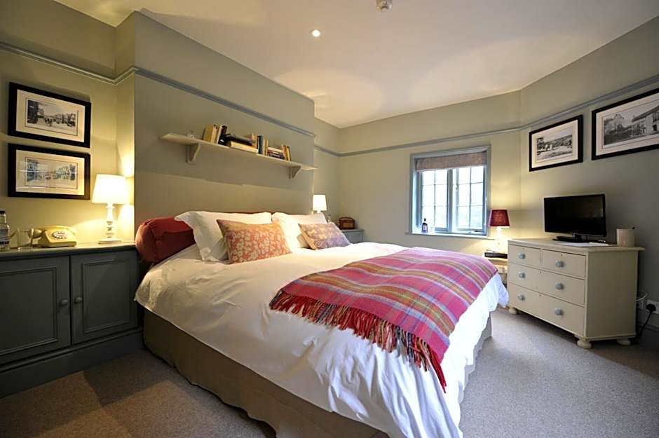 Bel And The Dragon-Churt