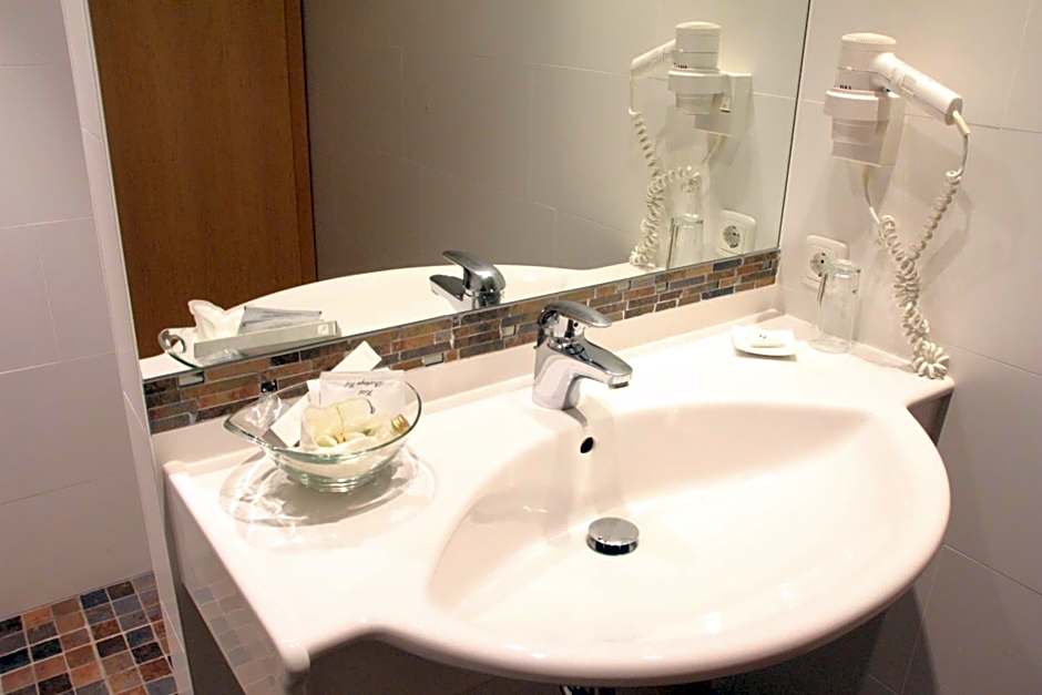 Hotel Alhartinger Hof