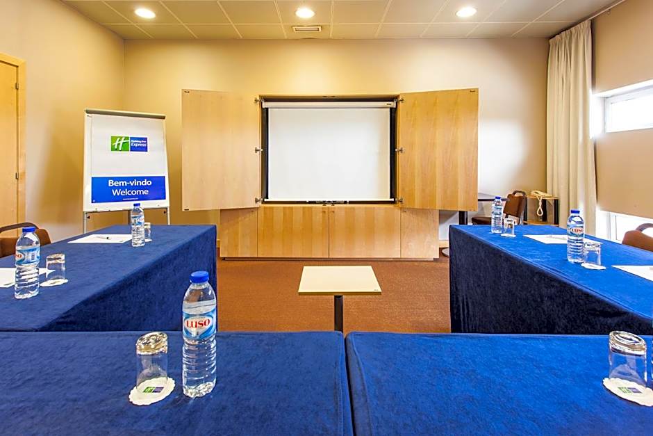 Holiday Inn Express Lisbon-Oeiras By IHG