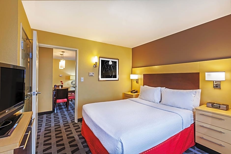 TownePlace Suites by Marriott Tulsa Broken Arrow