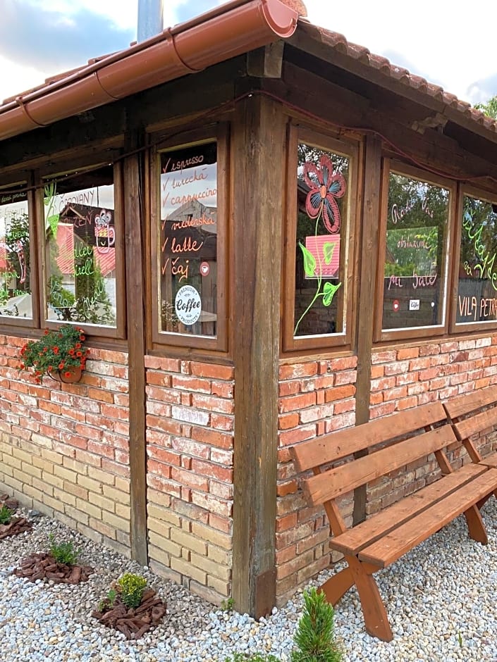 Penzión Vila Petra Bed&Breakfast