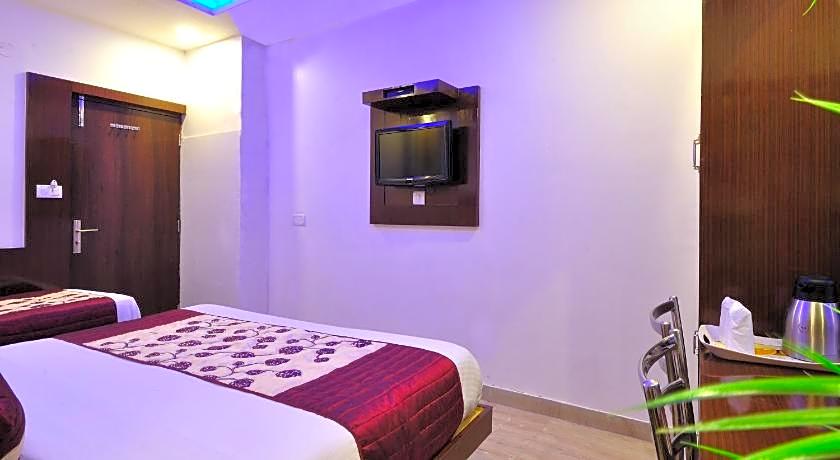 Hotel Nirmal Mahal by Check In Room