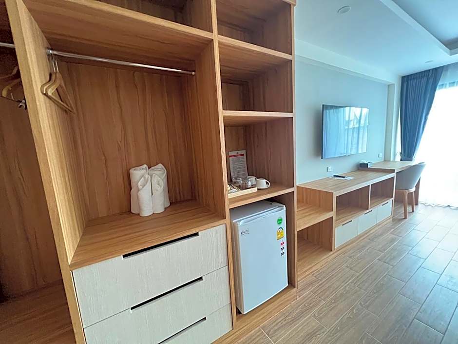 The Square Hotel เดอะสแควร์โฮเทลนครพนม