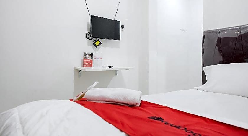 RedDoorz near Jalan Perintis Kemerdekaan Lampung