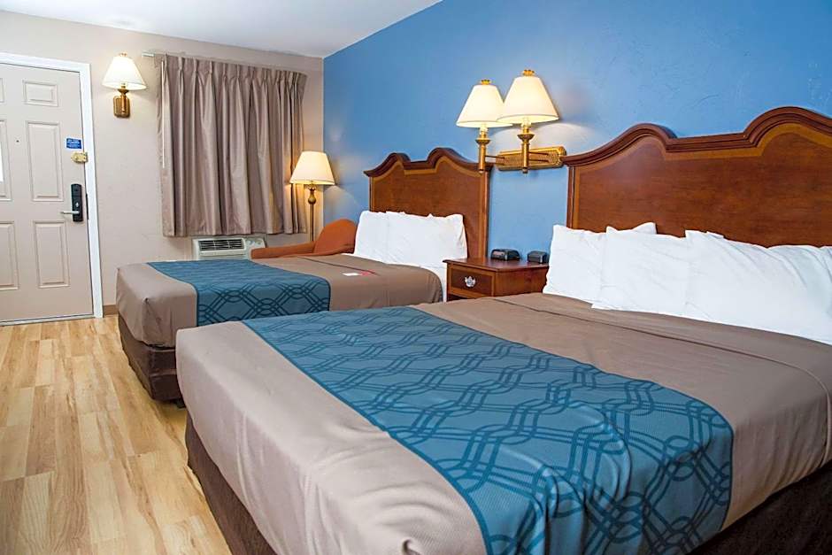 Econo Lodge Sturbridge