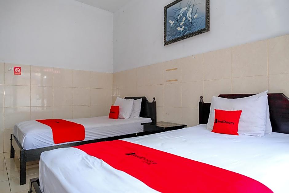 RedDoorz @ Hotel Dewata Indah Denpasar